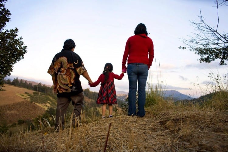 Sin Pais Immigration, immigrant
