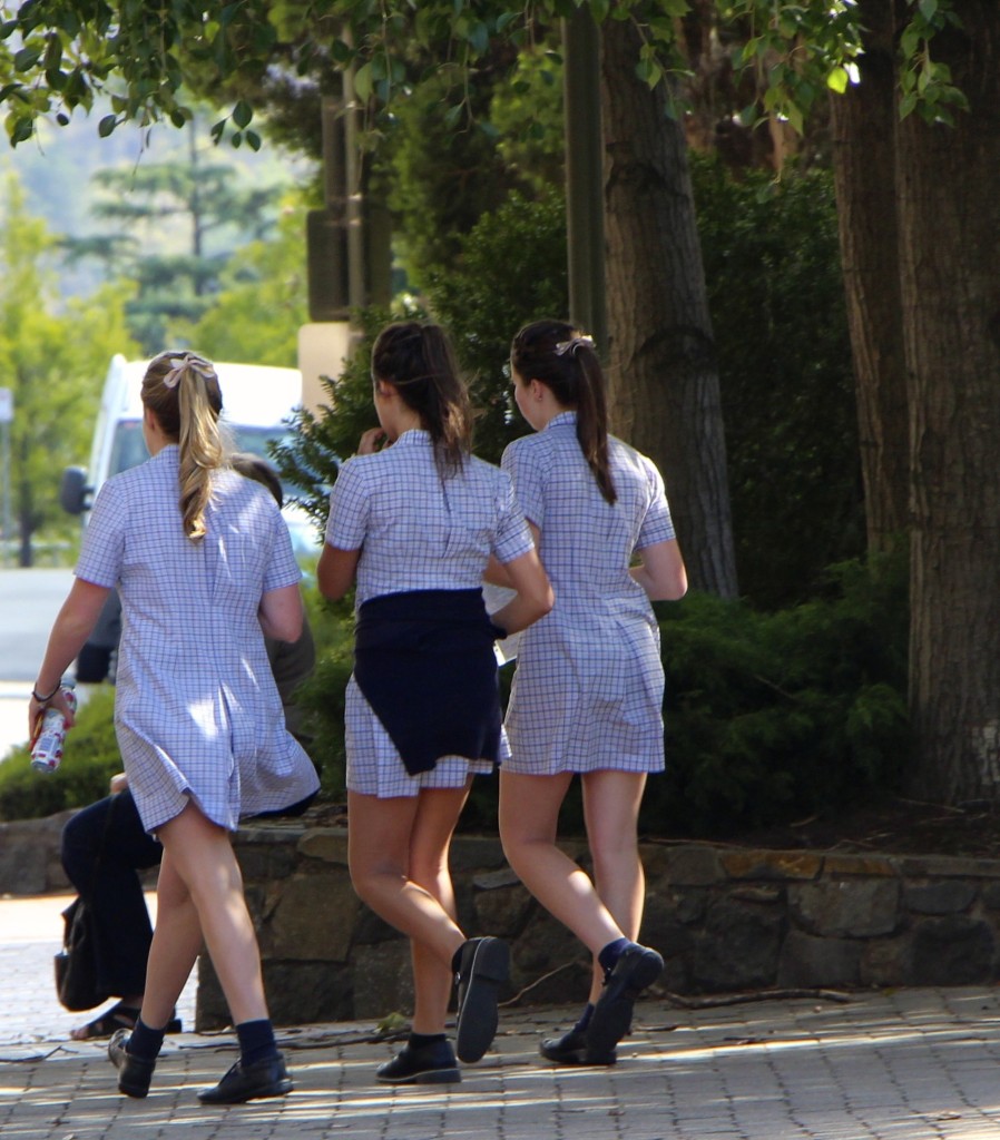 importance of friendship, friendship, high school friends, high school girls