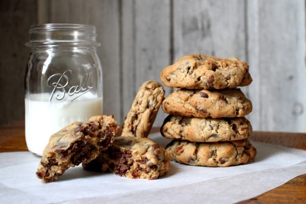 chocolate chip cookies