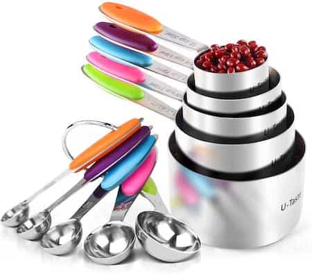 measuring cups and spoons