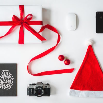 Super Popular 2018 Holiday Gifts for Teens and College Students