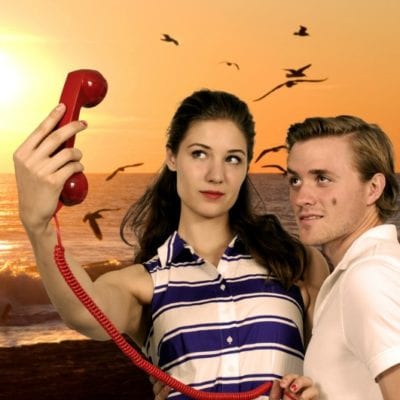 Here’s How Dating Today Is Different Than in the 80s