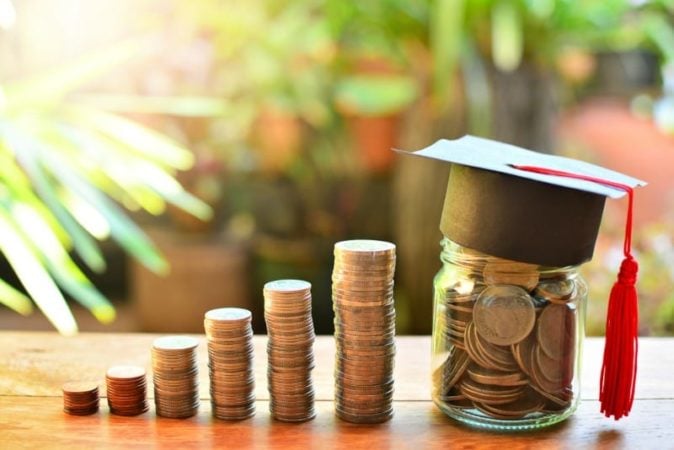 Here are best tips about finding and winning college scholarships