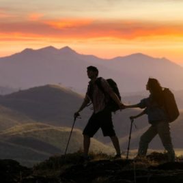 Teens hiking during wilderness therapy