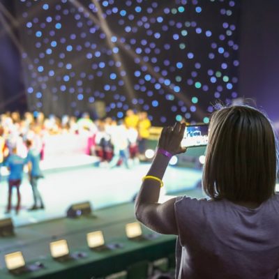 Parents, Please Put The Cell Phones Down During Events