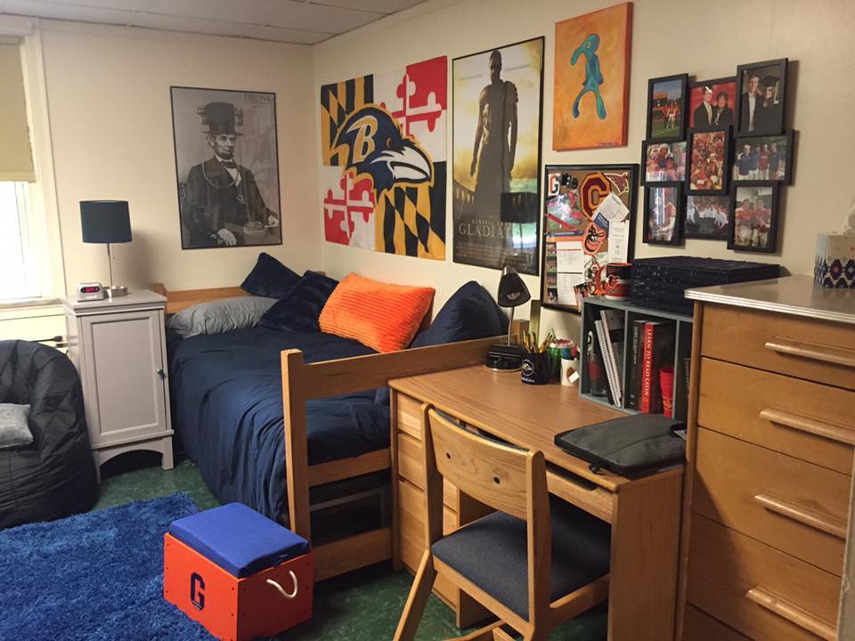 Easy Ways To Make A Guy S Dorm Room Look Great In 2019