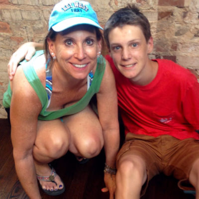 mom son tennis