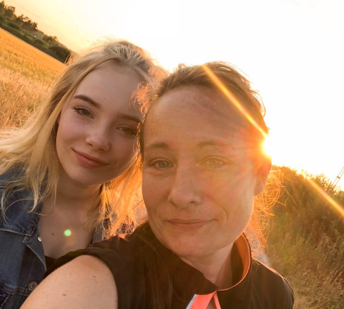 mom and daughter selfie 
