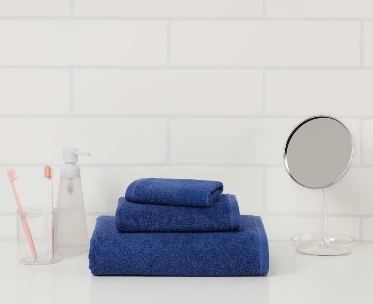 How to Decorate Your Entire Dorm Room at Target (2022) Top Parenting