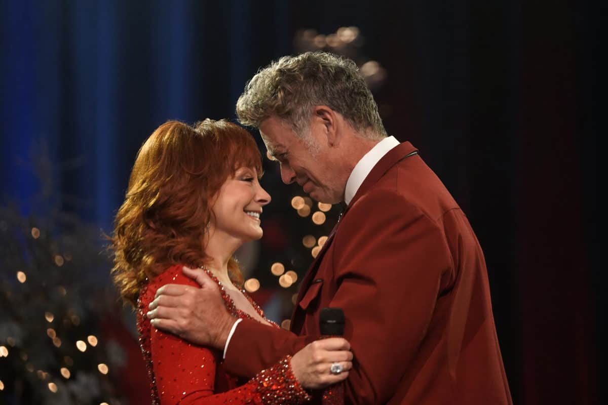 "Reba McEntire's Christmas in Tune" MustSee Holiday Movie on Lifetime