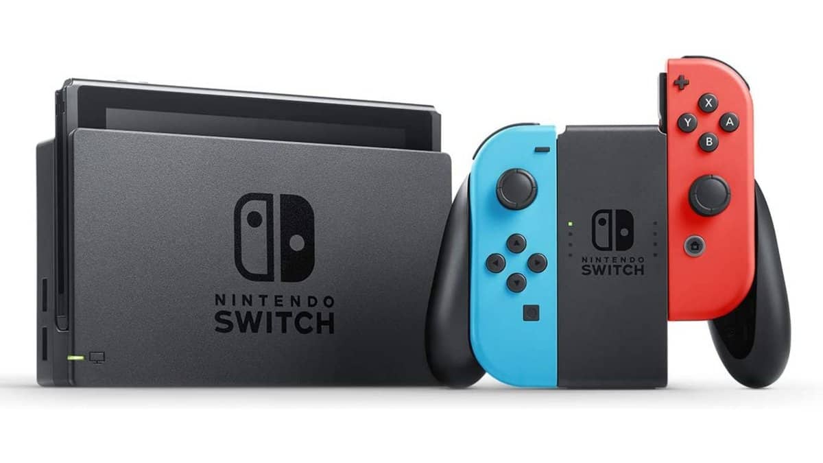 Best gifts for guys in their 20s: Nintendo Switch 